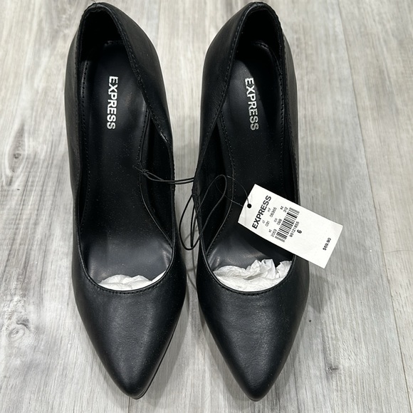 NWT Express black heels - Picture 2 of 5